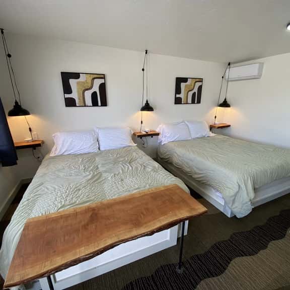 2 Queen Beds Near Silverwood Theme Park | Room 3 - Image 1